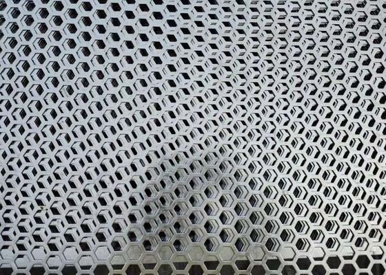 620mmX2440mm Bảng kim loại lỗ với tùy chỉnh