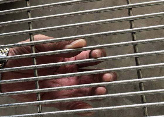 8 # 358 Lưới dây chống leo 13x75mm Tấm lưới hàn mạ kẽm có khả năng chống gỉ