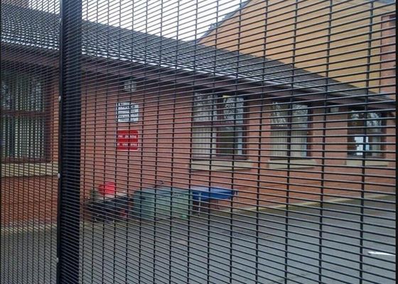 8 # 358 Lưới dây chống leo 13x75mm Tấm lưới hàn mạ kẽm có khả năng chống gỉ