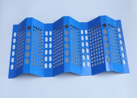 Tấm kim loại đục lỗ vuông 2,4m Tấm thông gió và an toàn đa chức năng