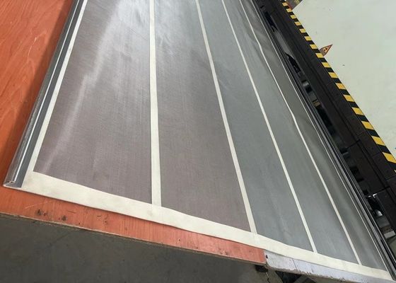 Màn hình hình vuông được dệt trong thép kéo galvanized bề mặt vải đơn giản cho lọc công nghiệp.
