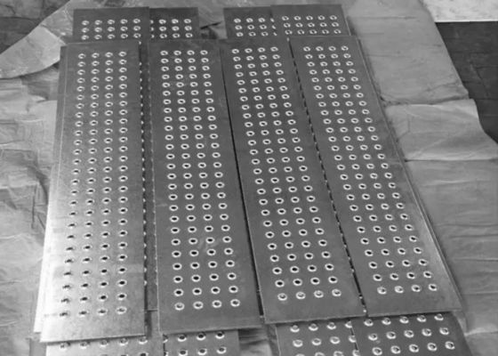 Bảng kim loại lỗ có thể tùy chỉnh trong nhiều ứng dụng
