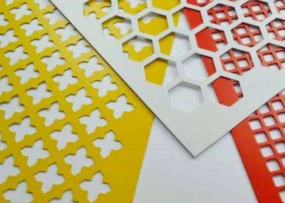 Lưới kim loại đục lỗ có hình dạng lỗ tùy chỉnh và xử lý bề mặt