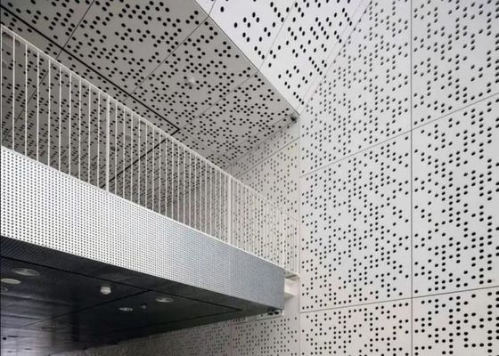 Tấm nhôm đục lỗ phủ PVC nhiều màu dùng để trang trí tường ngoại thất