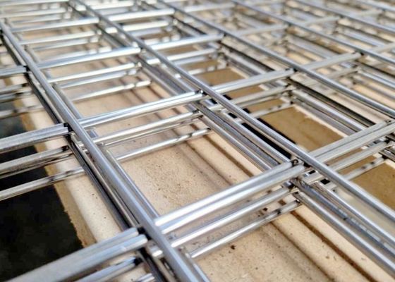 Kỹ thuật hàn tại chỗ lưới dây hàn với chiều rộng tùy chỉnh và bề mặt galvanized điện cho bảo vệ lâu dài